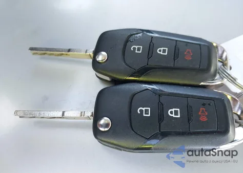 2025 Ford F-150 Xl z USA, uszkodzony, nr VIN 1FTFW1L55SKF04363